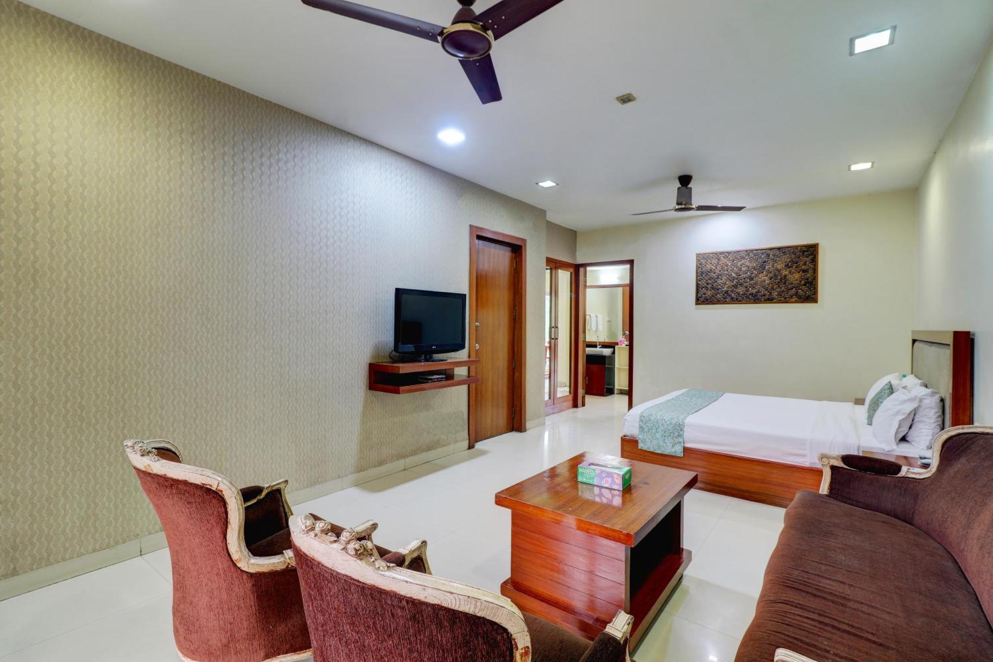 Amazinn Villa Лонавала Экстерьер фото